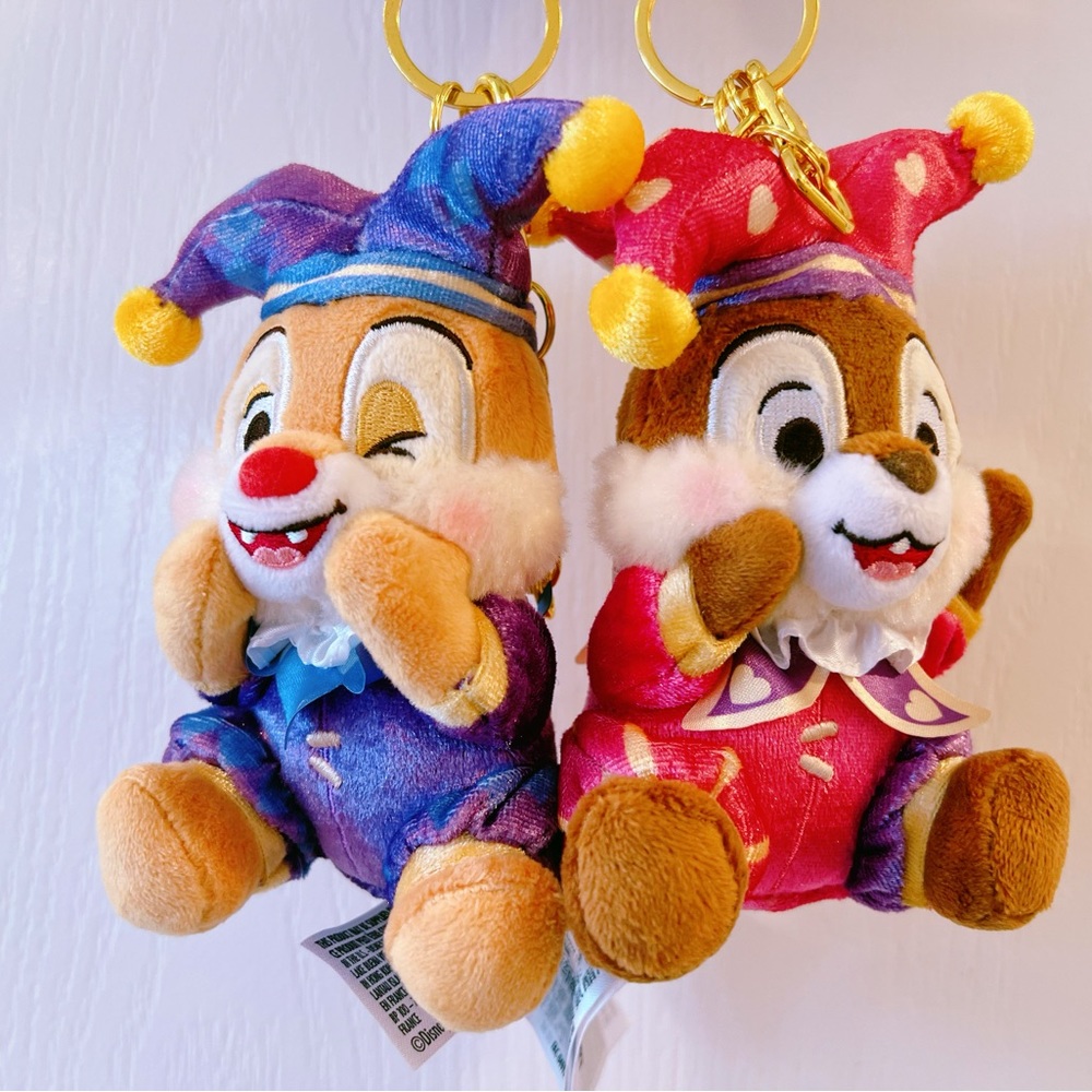 Shanghai Disney Halloween Chipndale keychain 2023